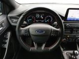 Ford Focus Turnier bei Gebrauchtwagen.expert - Abbildung (12 / 15) Ford Focus Turnier bei Gebrauchtwagen.expert - Abbildung (12 / 15)