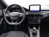 Ford Focus Turnier bei Gebrauchtwagen.expert - Abbildung (10 / 15)