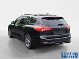 Ford Focus Turnier bei Gebrauchtwagen.expert - Abbildung (3 / 15)