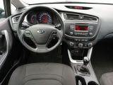 Kia Ceed bei Gebrauchtwagen.expert - Abbildung (10 / 15)