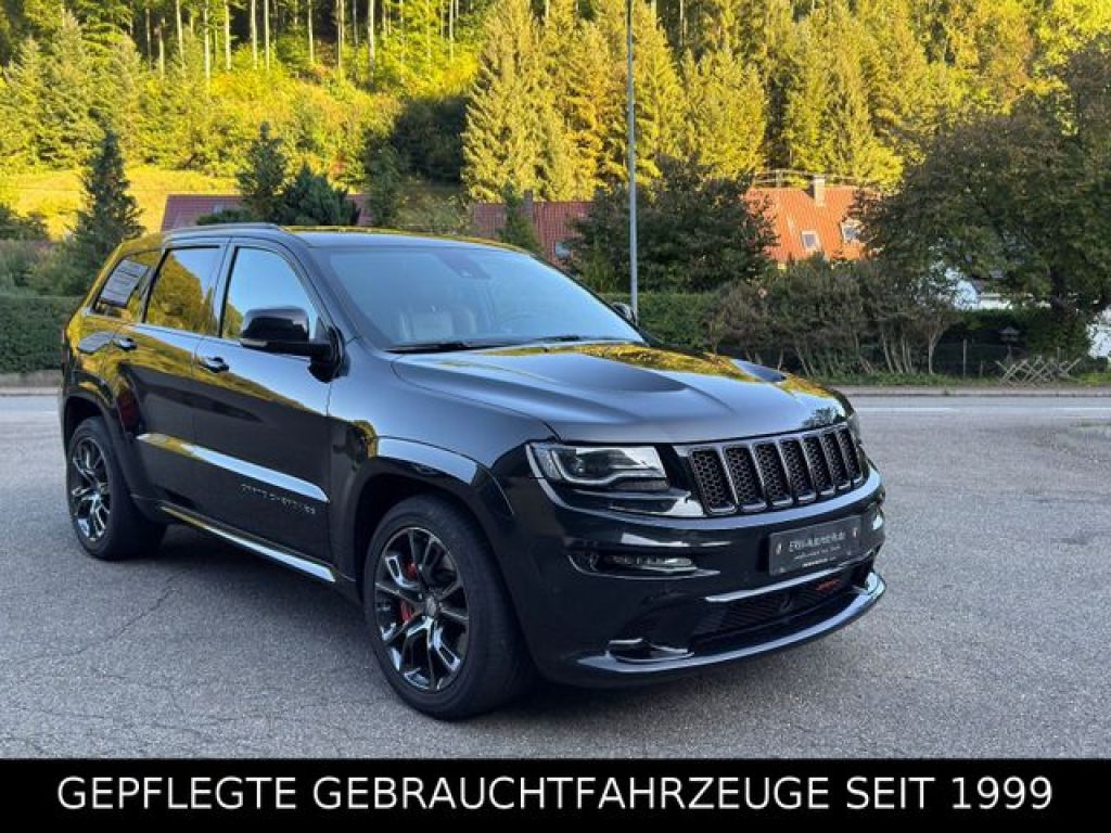 Jeep Grand Cherokee bei Gebrauchtwagen.expert - Hauptabbildung Jeep Grand Cherokee bei Gebrauchtwagen.expert - Hauptabbildung