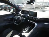 Peugeot 3008 bei Gebrauchtwagen.expert - Abbildung (11 / 15) Peugeot 3008 bei Gebrauchtwagen.expert - Abbildung (11 / 15)