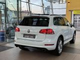 VW Touareg bei Gebrauchtwagen.expert - Abbildung (5 / 15)