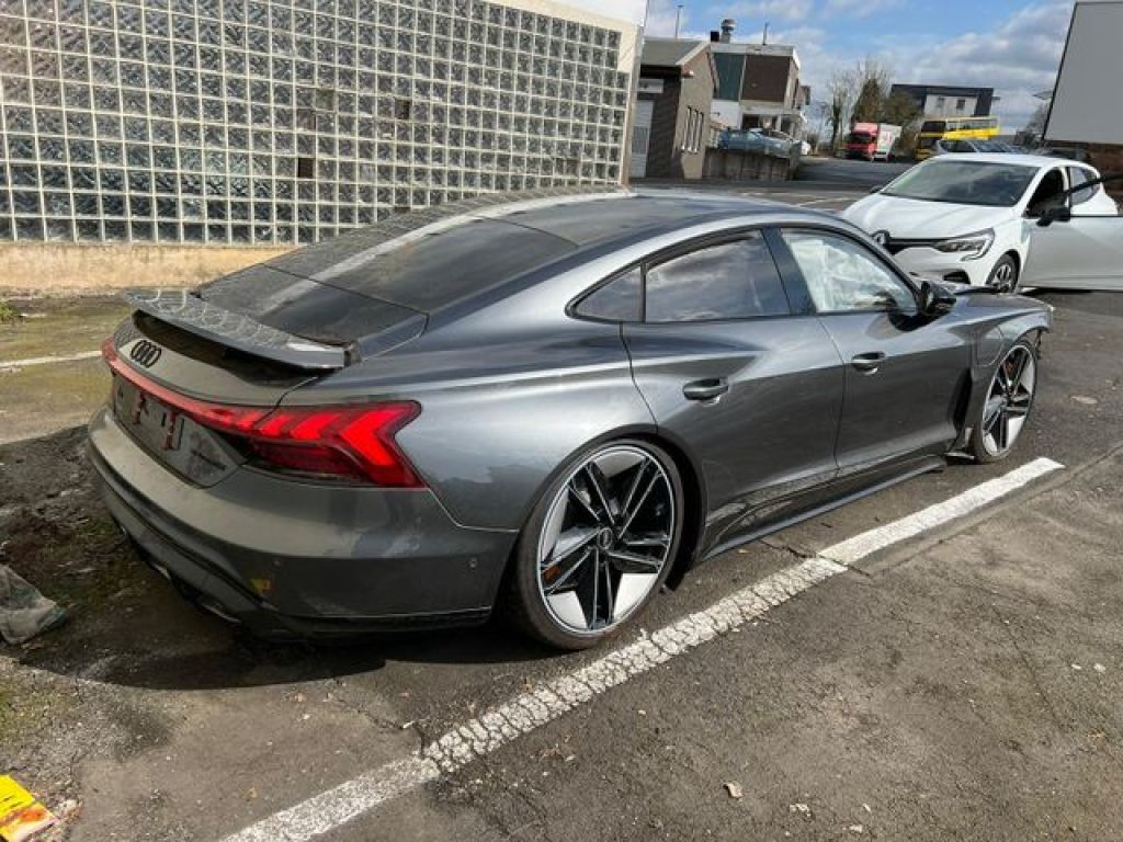 Audi e-tron bei Gebrauchtwagen.expert - Hauptabbildung Audi e-tron bei Gebrauchtwagen.expert - Hauptabbildung