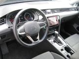 VW Passat bei Gebrauchtwagen.expert - Abbildung (13 / 15)