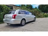 Toyota Avensis bei Gebrauchtwagen.expert - Abbildung (9 / 10)