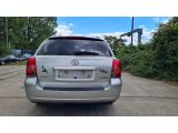 Toyota Avensis bei Gebrauchtwagen.expert - Abbildung (6 / 10)
