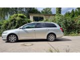 Toyota Avensis bei Gebrauchtwagen.expert - Abbildung (2 / 10)