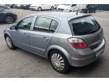 Opel Astra bei Gebrauchtwagen.expert - Abbildung (5 / 8)