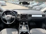 VW Touareg bei Gebrauchtwagen.expert - Abbildung (11 / 15)