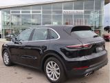 Porsche Cayenne bei Gebrauchtwagen.expert - Abbildung (3 / 15)