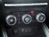 Renault Clio bei Gebrauchtwagen.expert - Abbildung (10 / 15)