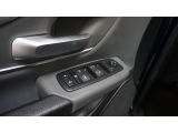 Dodge RAM bei Gebrauchtwagen.expert - Abbildung (13 / 15) Dodge RAM bei Gebrauchtwagen.expert - Abbildung (13 / 15)