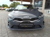Kia Ceed bei Gebrauchtwagen.expert - Abbildung (4 / 15) Kia Ceed bei Gebrauchtwagen.expert - Abbildung (4 / 15)
