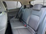 VW Golf VIII bei Gebrauchtwagen.expert - Abbildung (11 / 15) VW Golf VIII bei Gebrauchtwagen.expert - Abbildung (11 / 15)