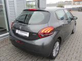 Peugeot 208 bei Gebrauchtwagen.expert - Abbildung (3 / 10)