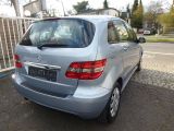 Mercedes-Benz B-Klasse bei Gebrauchtwagen.expert - Abbildung (5 / 10)