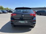 VW T-Roc bei Gebrauchtwagen.expert - Abbildung (8 / 15)