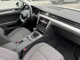 VW Passat bei Gebrauchtwagen.expert - Abbildung (13 / 15)