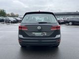 VW Golf Sportsvan bei Gebrauchtwagen.expert - Abbildung (8 / 15)
