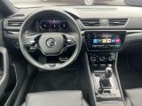 Skoda Superb bei Gebrauchtwagen.expert - Abbildung (14 / 15)
