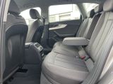 Audi A4 bei Gebrauchtwagen.expert - Abbildung (15 / 15) Audi A4 bei Gebrauchtwagen.expert - Abbildung (15 / 15)