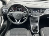 Opel Astra bei Gebrauchtwagen.expert - Abbildung (14 / 15)