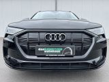 Audi e-tron bei Gebrauchtwagen.expert - Abbildung (3 / 15)