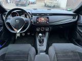 Alfa Romeo Giulietta bei Gebrauchtwagen.expert - Abbildung (10 / 15)