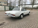Mercedes-Benz 230 bei Gebrauchtwagen.expert - Abbildung (12 / 15)
