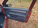 Suzuki Swift bei Gebrauchtwagen.expert - Abbildung (13 / 15) Suzuki Swift bei Gebrauchtwagen.expert - Abbildung (13 / 15)