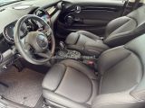 Mini Cooper S bei Gebrauchtwagen.expert - Abbildung (11 / 15)