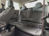 Mini Cooper S bei Gebrauchtwagen.expert - Abbildung (14 / 15)