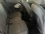 Audi Q3 bei Gebrauchtwagen.expert - Abbildung (14 / 15) Audi Q3 bei Gebrauchtwagen.expert - Abbildung (14 / 15)