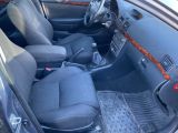 Toyota Avensis bei Gebrauchtwagen.expert - Abbildung (3 / 6)