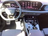 Audi A5 bei Gebrauchtwagen.expert - Abbildung (8 / 10) Audi A5 bei Gebrauchtwagen.expert - Abbildung (8 / 10)