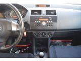 Suzuki Swift bei Gebrauchtwagen.expert - Abbildung (11 / 15) Suzuki Swift bei Gebrauchtwagen.expert - Abbildung (11 / 15)
