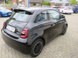Fiat 500 bei Gebrauchtwagen.expert - Abbildung (4 / 15)