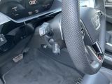 Audi Q8 bei Gebrauchtwagen.expert - Abbildung (14 / 15) Audi Q8 bei Gebrauchtwagen.expert - Abbildung (14 / 15)
