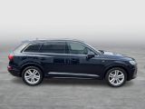 Audi Q7 bei Gebrauchtwagen.expert - Abbildung (6 / 15) Audi Q7 bei Gebrauchtwagen.expert - Abbildung (6 / 15)