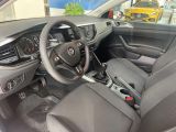 VW Polo bei Gebrauchtwagen.expert - Abbildung (2 / 12) VW Polo bei Gebrauchtwagen.expert - Abbildung (2 / 12)