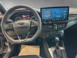 Ford Focus ST bei Gebrauchtwagen.expert - Abbildung (13 / 15) Ford Focus ST bei Gebrauchtwagen.expert - Abbildung (13 / 15)