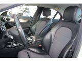 Mercedes-Benz C-Klasse bei Gebrauchtwagen.expert - Abbildung (2 / 15)