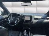 Mitsubishi Outlander bei Gebrauchtwagen.expert - Abbildung (4 / 12)