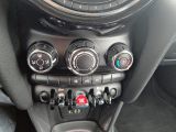 Mini Cooper bei Gebrauchtwagen.expert - Abbildung (13 / 15)
