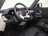 Land Rover Defender bei Gebrauchtwagen.expert - Abbildung (14 / 15)