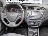 Hyundai i20 bei Gebrauchtwagen.expert - Abbildung (5 / 15)