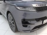 Land Rover Range Rover Sport bei Gebrauchtwagen.expert - Abbildung (11 / 15)