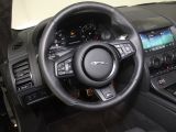 Jaguar F-Type bei Gebrauchtwagen.expert - Abbildung (10 / 15) Jaguar F-Type bei Gebrauchtwagen.expert - Abbildung (10 / 15)