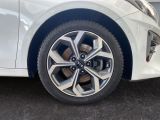 Kia Ceed bei Gebrauchtwagen.expert - Abbildung (15 / 15) Kia Ceed bei Gebrauchtwagen.expert - Abbildung (15 / 15)